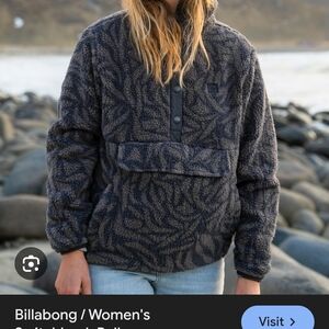 Billabong Grey and Black Patterned Fleece Pullover